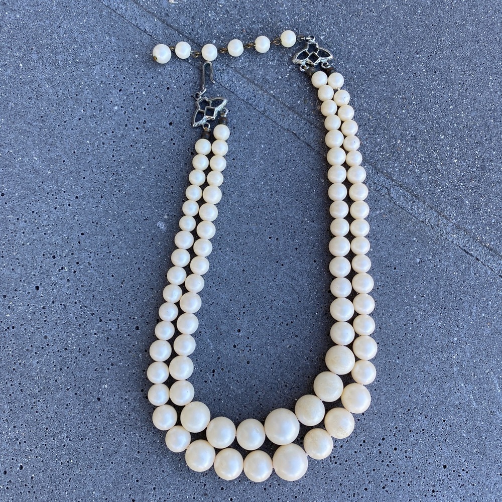 Nordstrom faux Pearl necklace gradient beads ivory double strand adjustable vtg - Picture 6 of 7